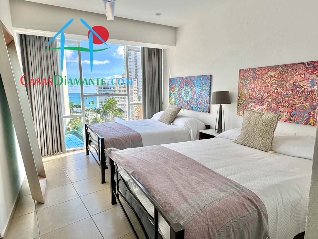Acqualina Skylife Sur 501 - Recámara uno 1